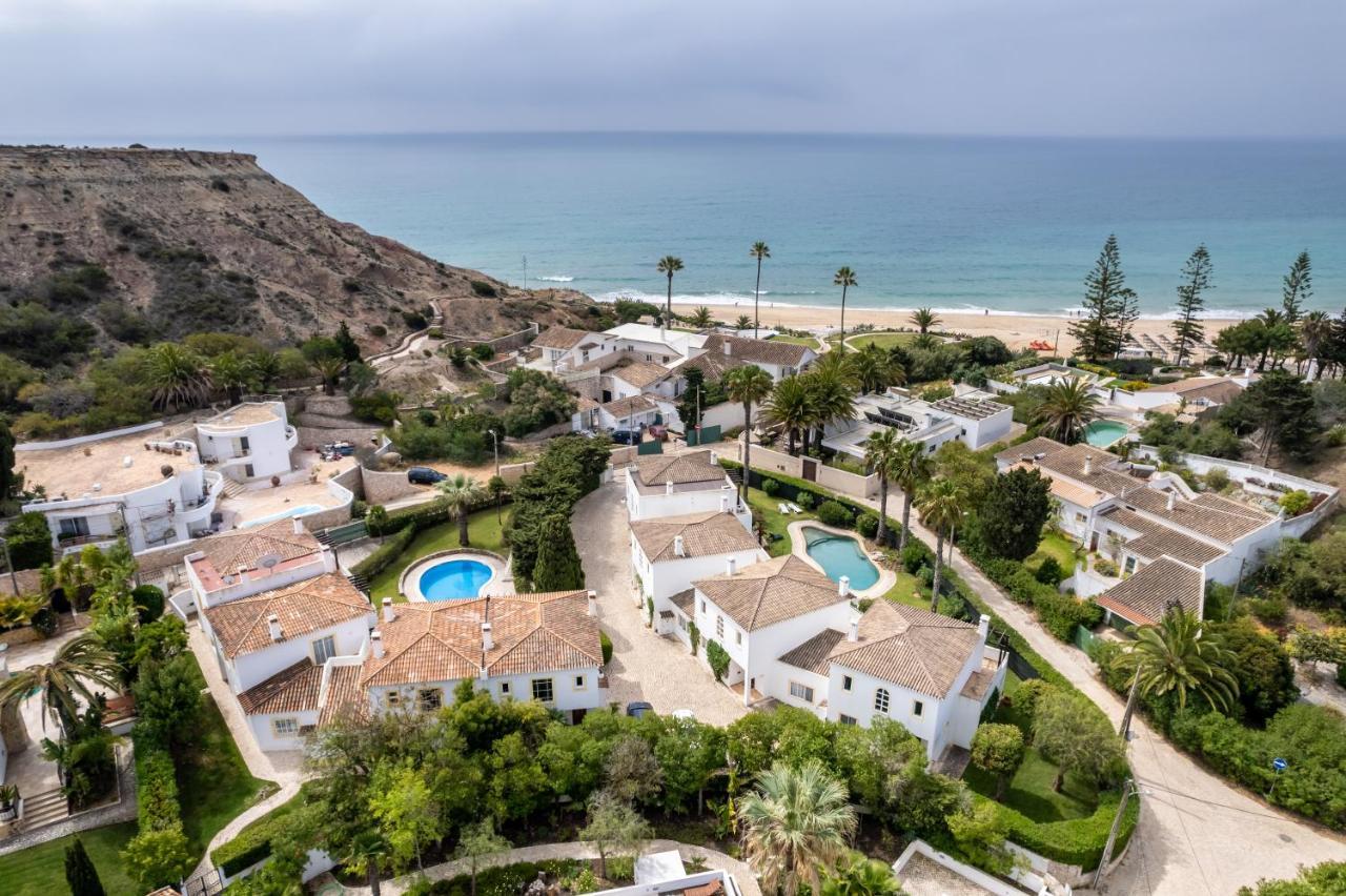 Coolhouses Luz, 3 Bed Linked House, Shared Pool, A Stone'S Throw Of The Sea, Casa Sirrah Exterior photo